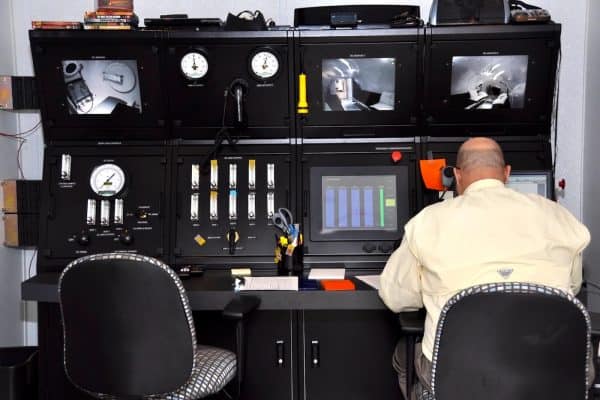 مولتيبليس غرفة الضغط العالي نموذج شنومكس دل وحدة التحكم